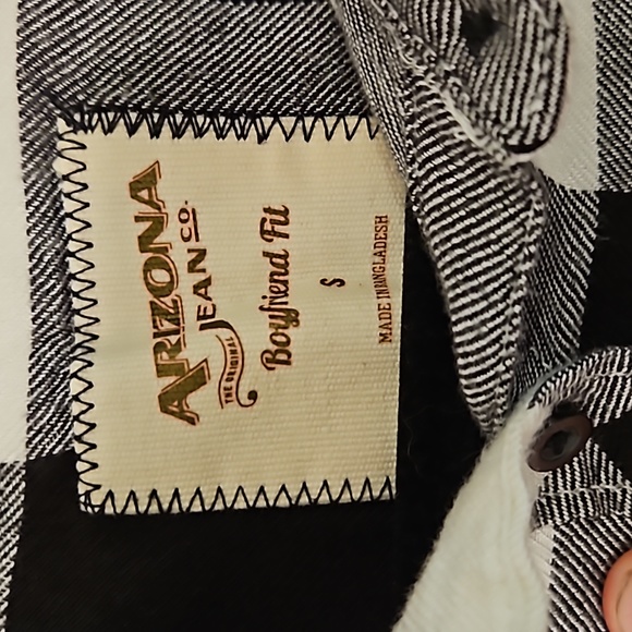 Arizona Jean Company Small Boyfriend Fit Flannel Black and White - Picture 4 of 11